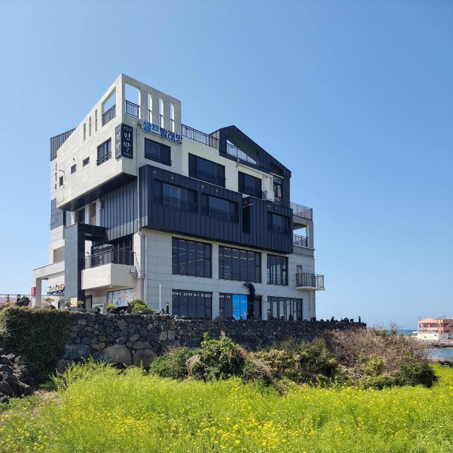 Eutteum-Won Pension 済州市 エクステリア 写真